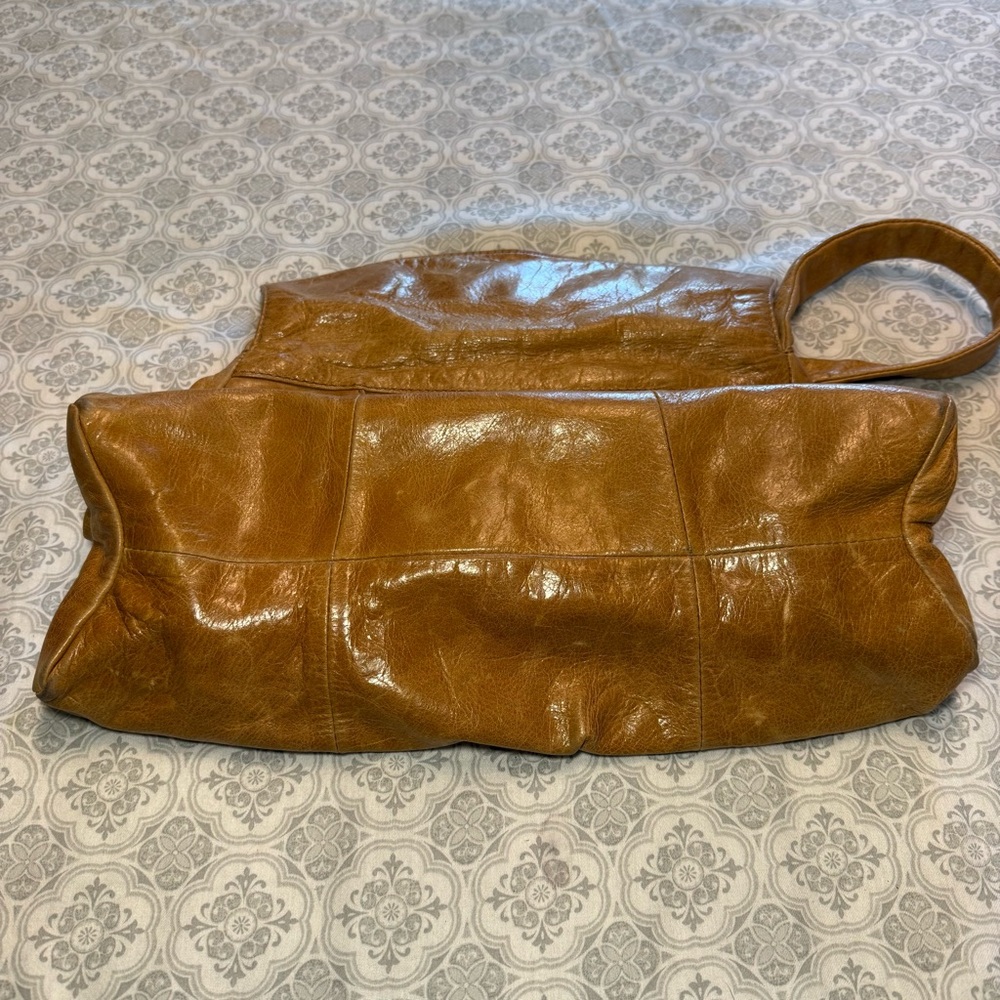 Hobo International Camel Leather Shoulder Bag Slouchy Boho Western Classic - Picture 12 of 16